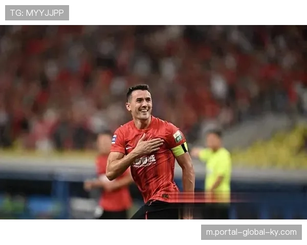 新帅阿洛伊西两战皆负 蓉城中场出球体系因周定洋离队而重构艰难